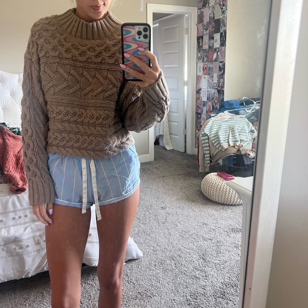 Forever 21 Sweater